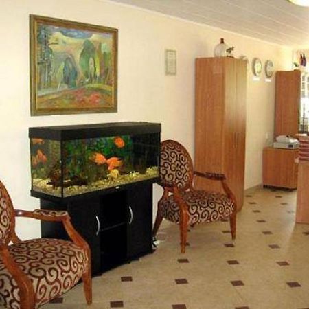 Nidos Banga Hotell Exteriör bild